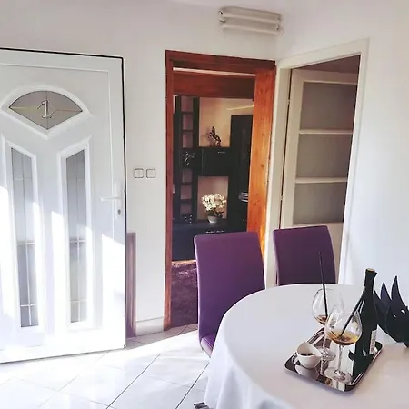 Apartment Near The Center - Nada Malinska Esterno foto