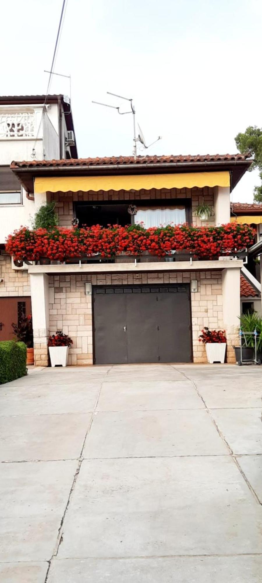 Apartmán Near The Center - Nada